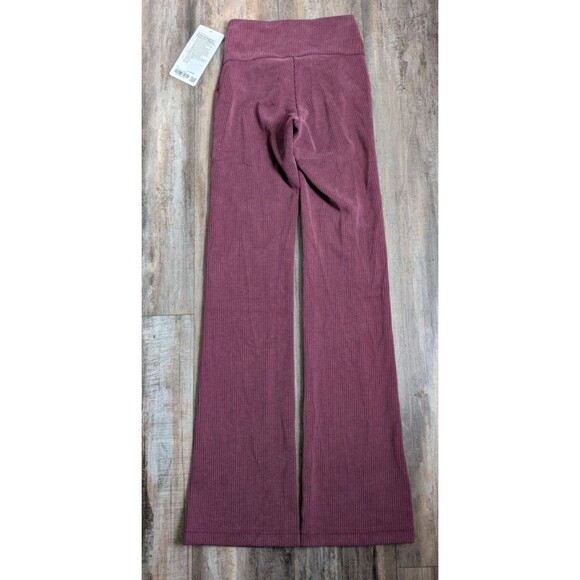 NWT Lululemon Ribbed Softstreme Flared Pant *Regular Garnet Size 0 NEW - Picture 3 of 3